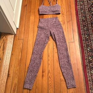 Lulu lemon workout bra and pants, purple print, EUC, bra size 4, pants size 2